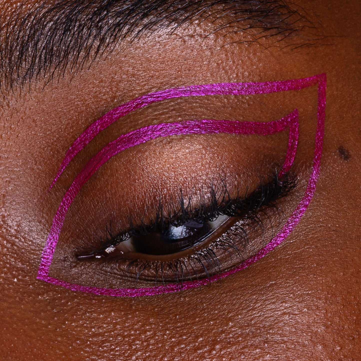 Eyeliner | Plumeria