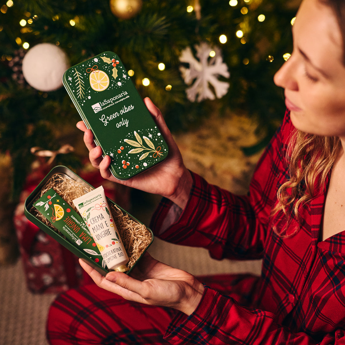 Scrigno Green Vibes Only | Crema Mani Fitocheratina e Limone + Limetta Bosco D'Inverno