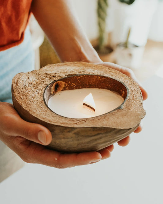 Coco Candle | Coconut Husk